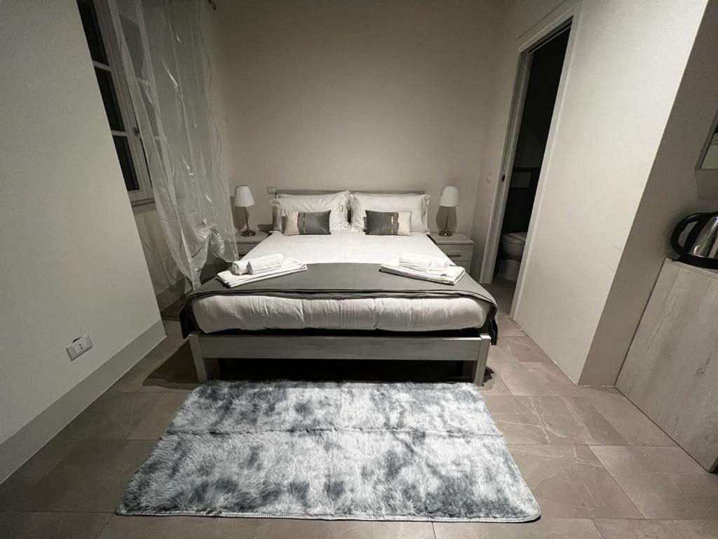 לינה וארוחת בוקר פיזה Casa Carducci 33 מראה חיצוני תמונה