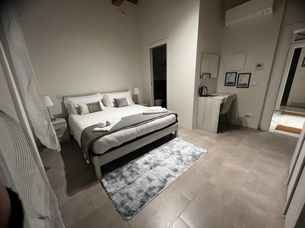 לינה וארוחת בוקר פיזה Casa Carducci 33 מראה חיצוני תמונה