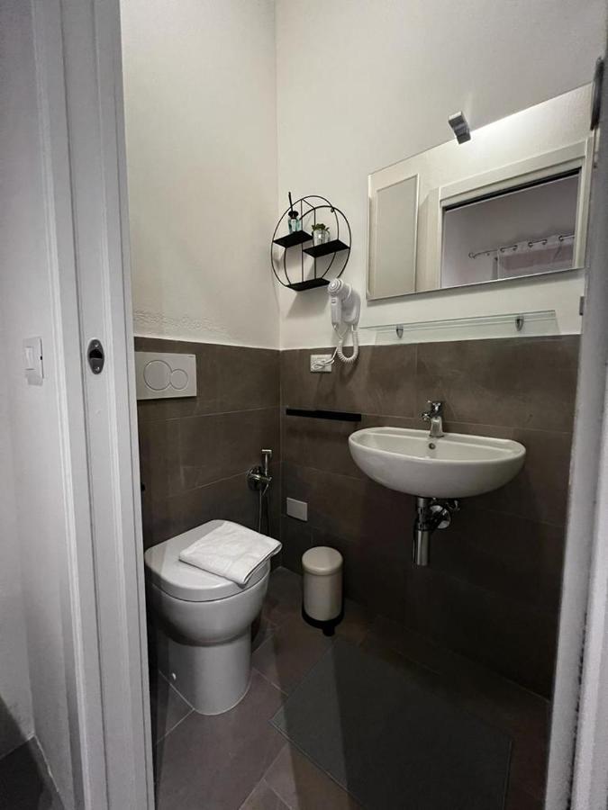 לינה וארוחת בוקר פיזה Casa Carducci 33 מראה חיצוני תמונה