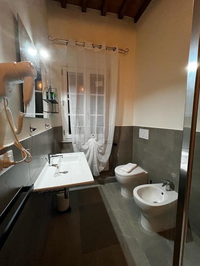 לינה וארוחת בוקר פיזה Casa Carducci 33 מראה חיצוני תמונה