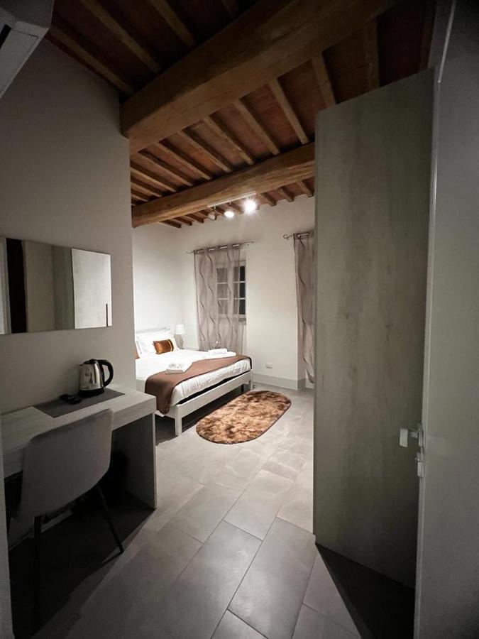 לינה וארוחת בוקר פיזה Casa Carducci 33 מראה חיצוני תמונה