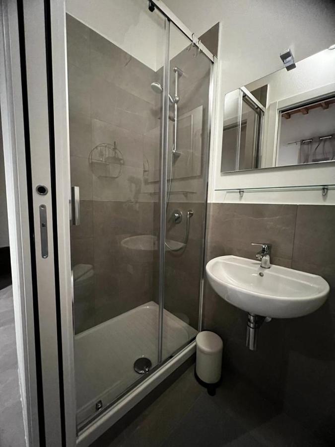 לינה וארוחת בוקר פיזה Casa Carducci 33 מראה חיצוני תמונה